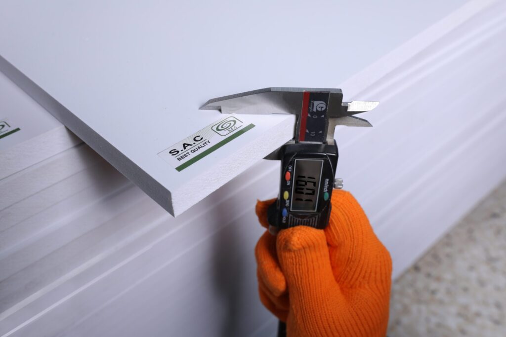 تولیدکننده انواع ورق های چوب و ام دی اف